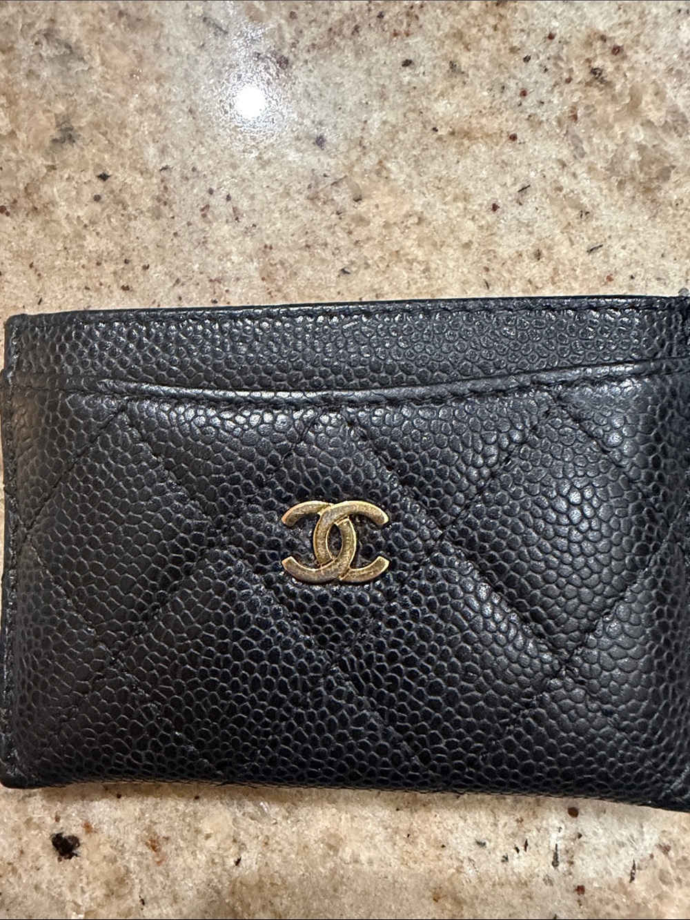 CHANEL Black Quilted Caviar Leather Card Holder with Gold CC - Picture 2 of 6